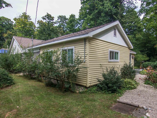 4760 Outer Dr, Grawn, MI 49637