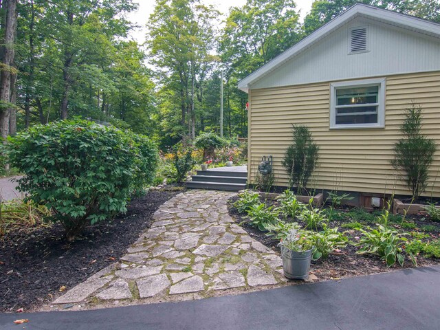 4760 Outer Dr, Grawn, MI 49637