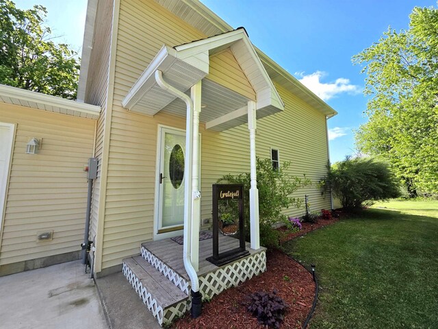 734 N Rolland Rd, Lake Isabella, MI 48893
