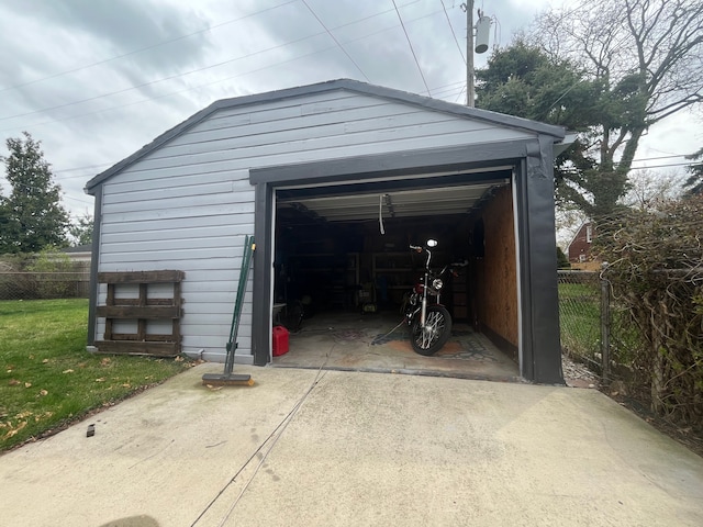 detached garage with fence