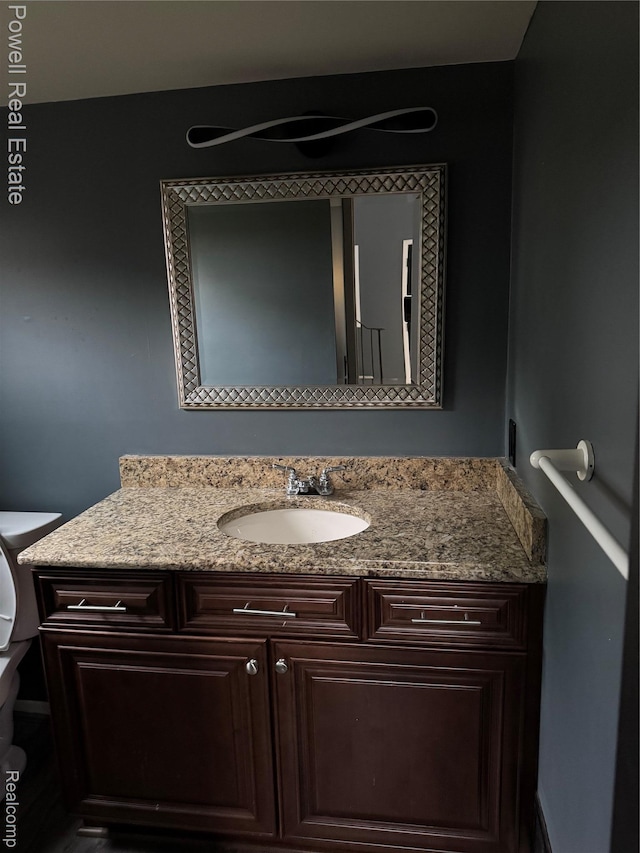 30362 Southampton Ln, Farmington Hills, MI 48331 - bathroom with toilet and vanity