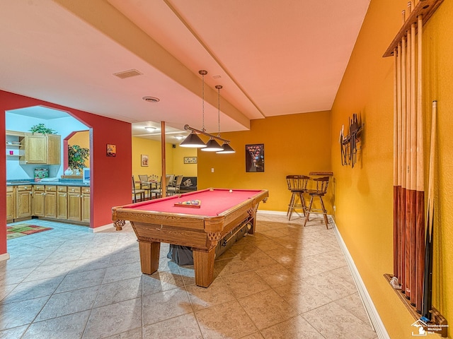 rec room with visible vents, pool table, and baseboards