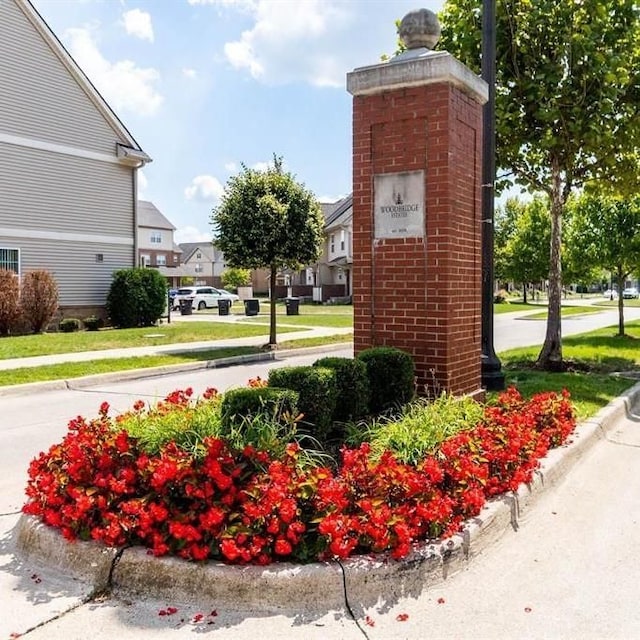 4311 Miracles Blvd Unit 22, Detroit, MI 48201 - view of community sign