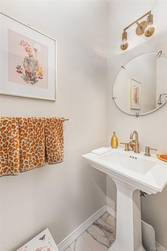 4311 Miracles Blvd Unit 22, Detroit, MI 48201 - bathroom featuring marble finish floors and baseboards