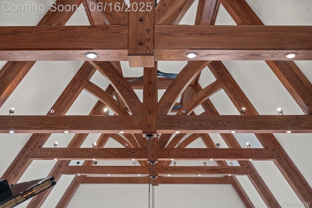 2010 W Valley Rd, Bloomfield Hills, MI 48304 - detailed view of beam ceiling