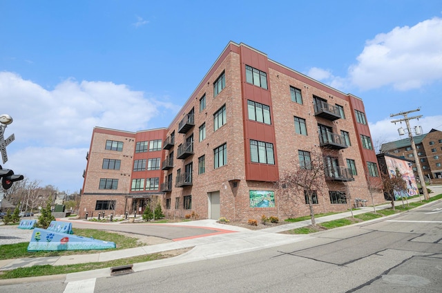 441 S Ashley Unit 306, Ann Arbor, MI 48103 - view of building exterior