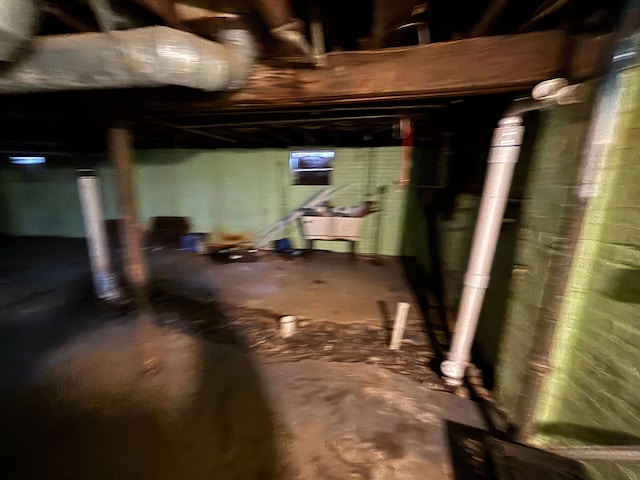 view of unfinished basement