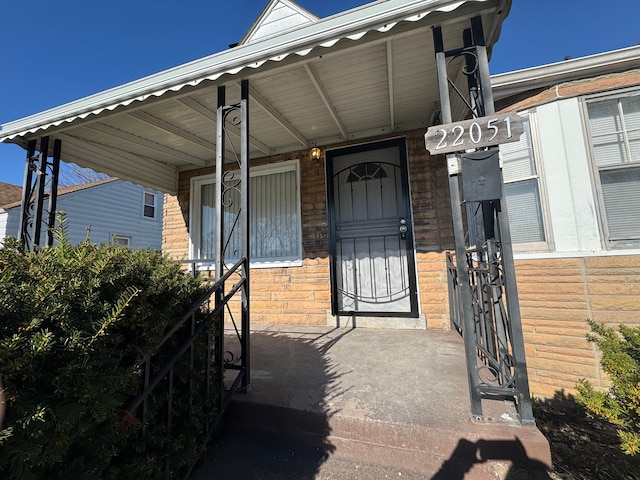 22051 Firwood Ave, Eastpointe, MI 48021 - entrance to property featuring covered porch