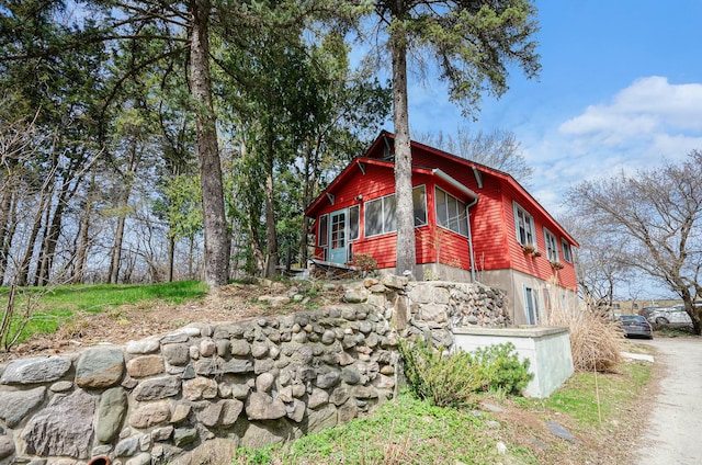 view of home's exterior