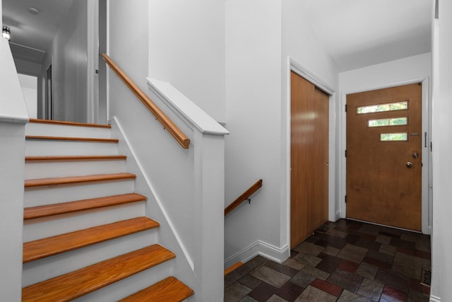 3091 Warwick Rd, Ann Arbor, MI 48104 - entryway with stone finish flooring