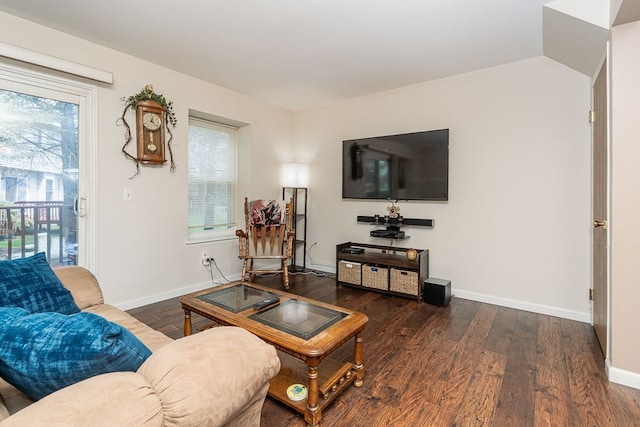 6472 Lochaven Ln, Waterford, MI 48327 - living room featuring healthy amount of natural light, wood finished floors, and baseboards
