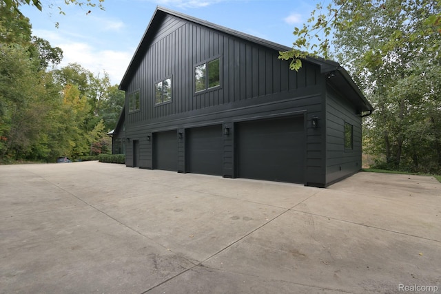 10630 Garr Rd, Berrien Springs, MI 49103 - garage featuring a garage