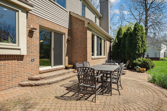 8504 Riverwalk Dr, Fenton, MI 48430 - view of patio with outdoor dining area