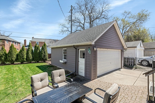 view of detached garage