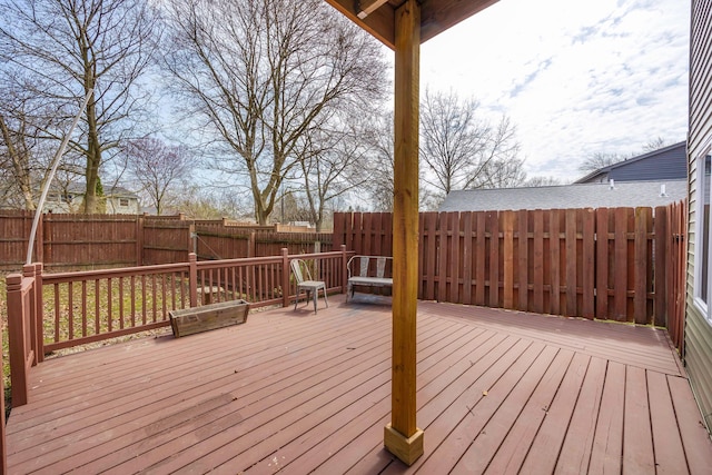 2015 Rugby Ct, Ann Arbor, MI 48103 - deck with a fenced backyard