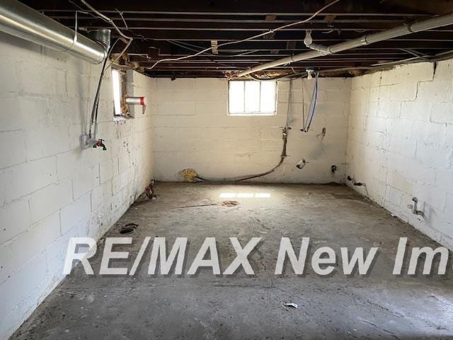 5225 N Vassar Rd, Akron, MI 48701 - view of basement