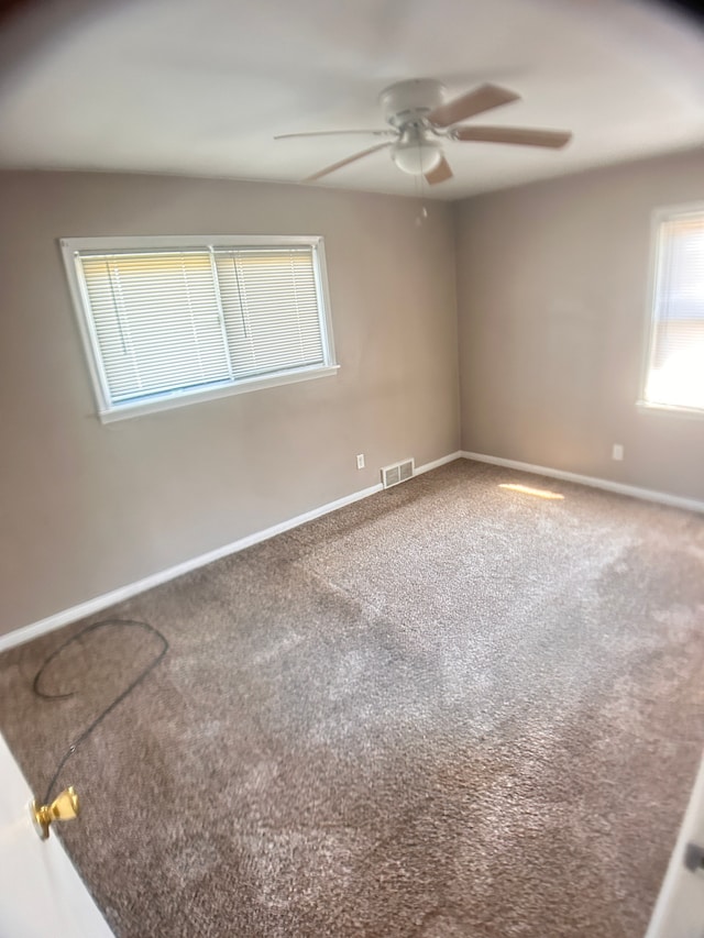 13973 Brady, Redford, MI 48239 - unfurnished room with ceiling fan, carpet flooring, and baseboards