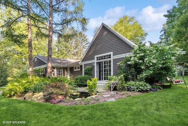 16191 4th Ln, Union Pier, MI 49129 - back of property with a lawn