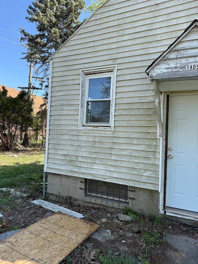 view of side of home