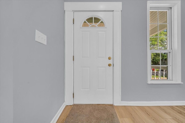 408 Mount Vernon St, Detroit, MI 48202 - entrance foyer with baseboards and light wood-style floors