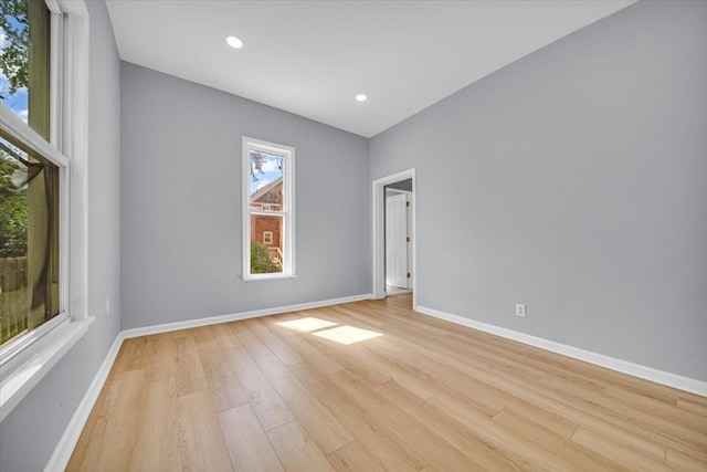 408 Mount Vernon St, Detroit, MI 48202 - spare room with light wood-style flooring, baseboards, and recessed lighting