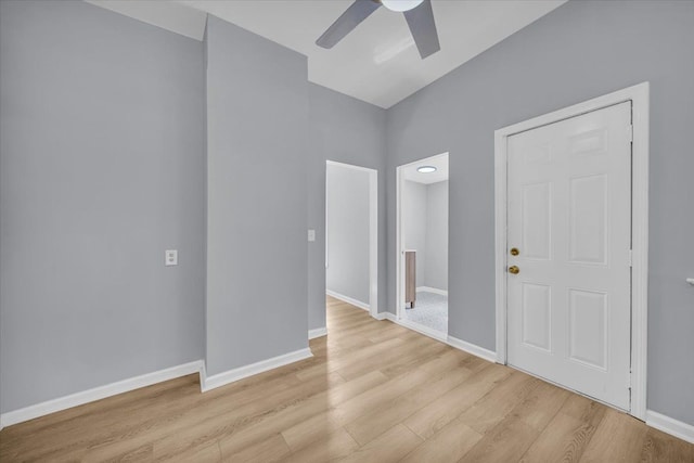 408 Mount Vernon St, Detroit, MI 48202 - foyer entrance featuring a ceiling fan, baseboards, and light wood-style floors