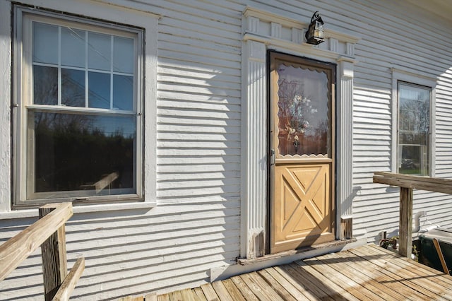 view of exterior entry