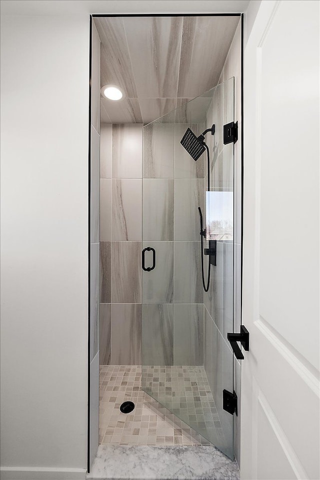 14105 Jode Park, Shelby Twp, MI 48315 - full bath featuring a stall shower