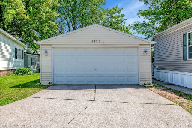 1822 Elizabeth Ter, Madison Heights, MI 48071 - view of detached garage