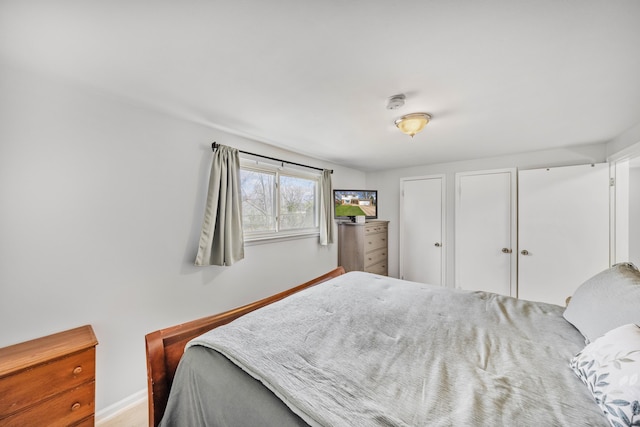 29772 Brentwood St, Southfield, MI 48076 - bedroom with baseboards