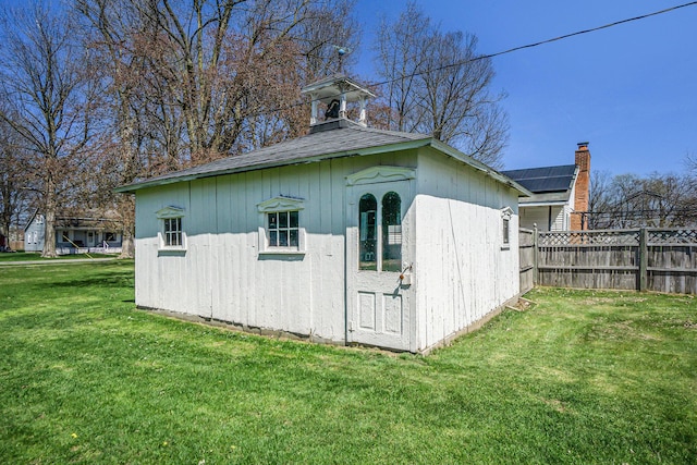 204 E Burr Oak St, Centreville, MI 49032 - view of outbuilding featuring an outbuilding and fence