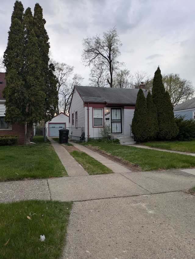 18651 Warwick St, Detroit, MI 48219 - photo 1