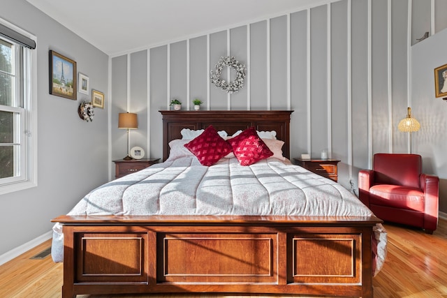 6240 Northridge Hills Dr, Brighton, MI 48116 - bedroom featuring light wood-style floors and baseboards