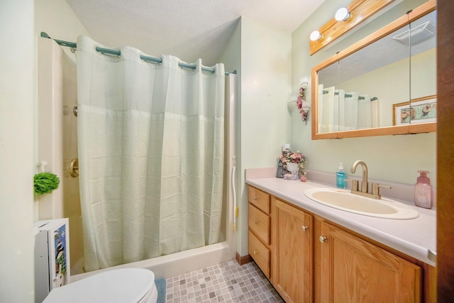 10500 Woodland Dr, Jerome, MI 49249 - bathroom with visible vents, toilet, vanity, and a shower with curtain