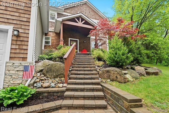 9327 Van Antwerp Rd, Brighton, MI 48116 - view of doorway to property