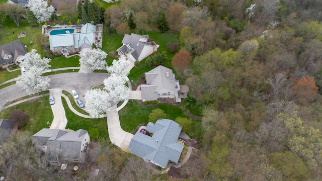 70 Chestnut Ct, Chelsea, MI 48118 - aerial view featuring a residential view