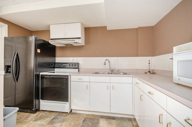 28909 Hidden Trl, Farmington Hills, MI 48331 - kitchen with under cabinet range hood, white appliances, a sink, white cabinetry, and light countertops