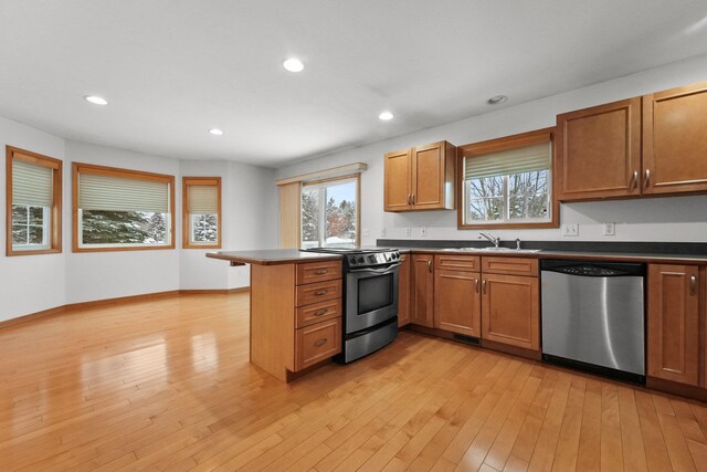 800 Bertina Ln, Traverse City, MI 49696