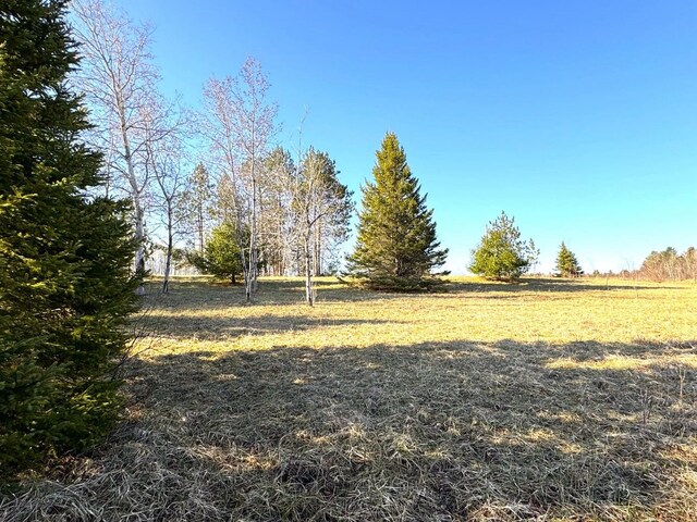 4052 S River Rd, Cheboygan, MI 49721