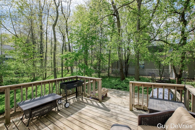 2658 Golfridge Dr SE, Grand Rapids, MI 49546 - wooden terrace with fence