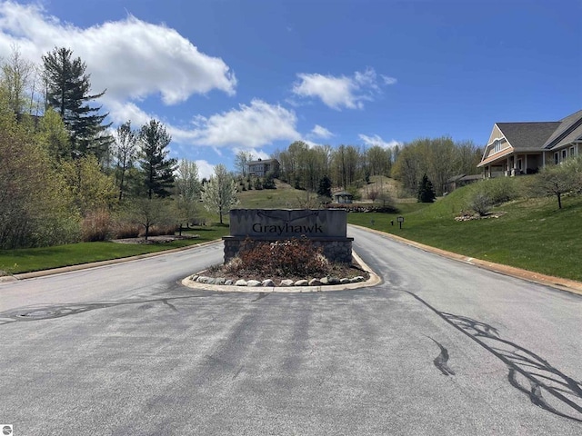 4863 Grayhawk Blvd, Traverse City, MI 49684 - photo 1