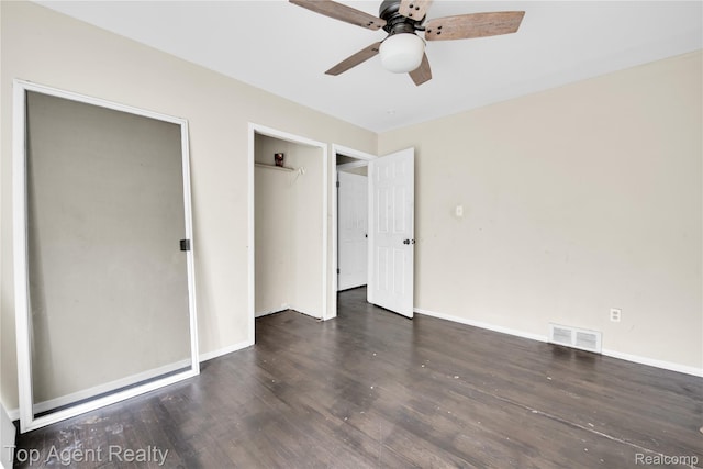 4123 Burton St, Inkster, MI 48141 - unfurnished bedroom featuring wood finished floors, baseboards, and a ceiling fan