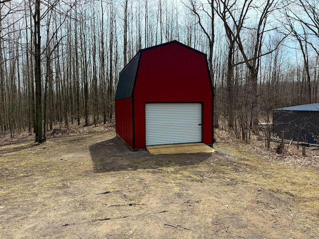 view of outbuilding featuring an outbuilding