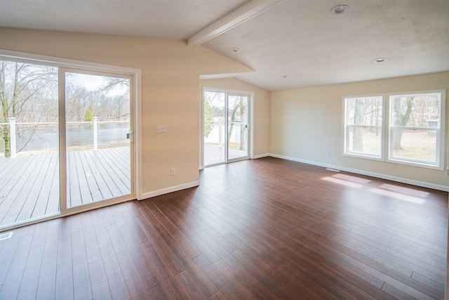 6820 W Shore Dr, Weidman, MI 48893