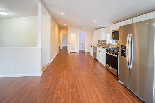6820 W Shore Dr, Weidman, MI 48893