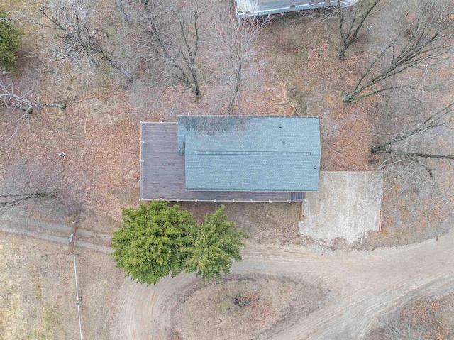 6820 W Shore Dr, Weidman, MI 48893