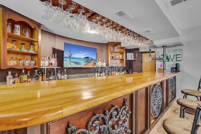 bar with visible vents and a bar