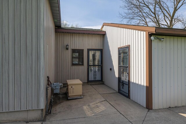 view of exterior entry