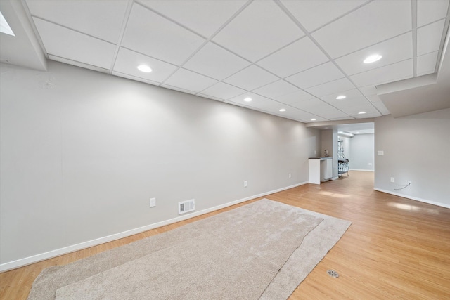 29691 Sierra Pointe Cir, Farmington Hills, MI 48331 - interior space with visible vents, recessed lighting, and wood finished floors