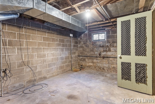 186 W 12th St, Holland, MI 49423 - view of basement